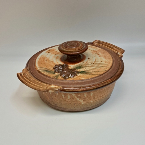 Click to view detail for #230110  Casserole Pine Cone 10x3 $29.50